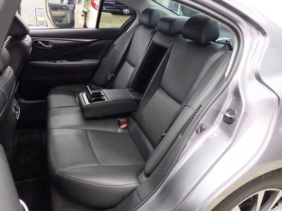 صورة مصغرة 18 لـ 2017 Nissan SKYLINE