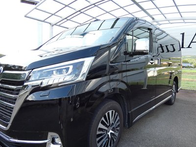 صورة 5 لـ 2023 Toyota GRAND ACE