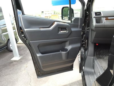 2023 Toyota GRAND ACE — миниатюра 36