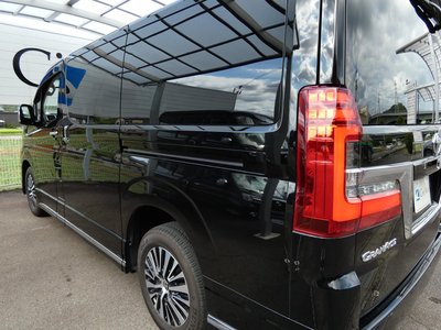 صورة 10 لـ 2023 Toyota GRAND ACE