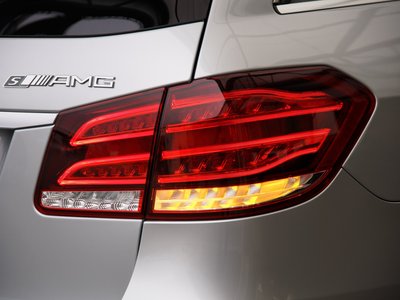 2014 Mercedes-BENZ E-CLASS AMG — фото 53