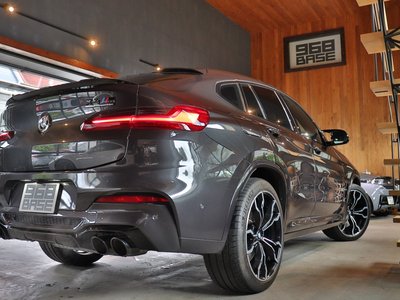 2021 BMW X4 M 照片 38