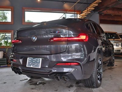 2021 BMW X4 M 照片 26