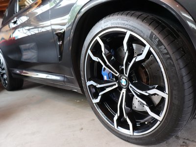 صورة 9 لـ 2021 BMW X4 M