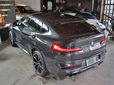 2021 BMW X4 M 照片 24