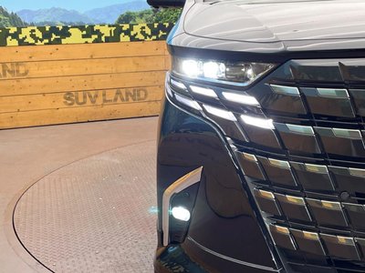 صورة 13 لـ 2025 Toyota ALPHARD