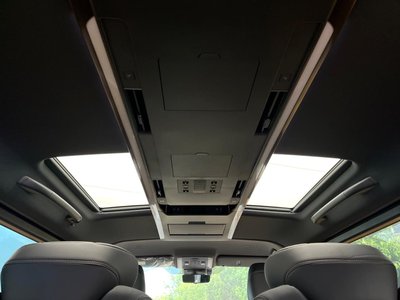 صورة 43 لـ 2025 Toyota ALPHARD