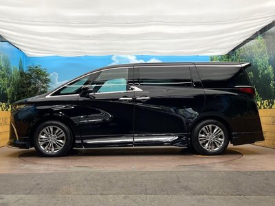 صورة 35 لـ 2025 Toyota ALPHARD