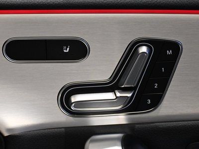 2025 Mercedes-BENZ CLA photo 15
