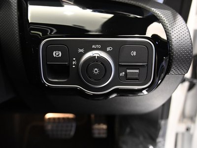 2025 Mercedes-BENZ CLA thumbnail 26