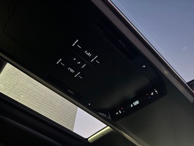 2025 Toyota ALPHARD — фото 22
