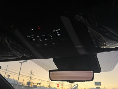 2025 Toyota ALPHARD — фото 20