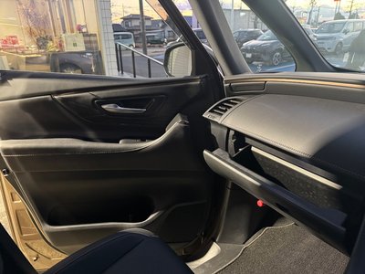 2025 Toyota ALPHARD — фото 19