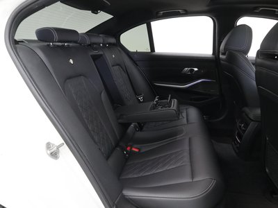 2021 BMW Alpina B3 — миниатюра 15