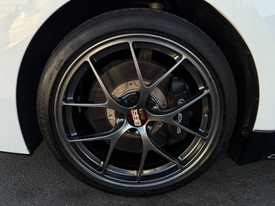 صورة مصغرة 17 لـ 2024 Lexus IS
