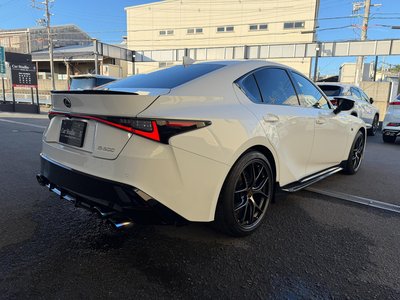 صورة مصغرة 9 لـ 2024 Lexus IS