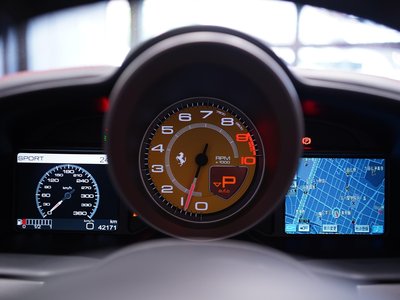 2013 Ferrari 458 SPIDER — фото 20