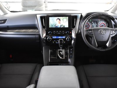 2023 Toyota ALPHARD 照片 31