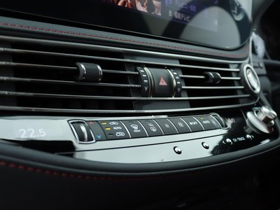 2021 Lexus LS thumbnail 42