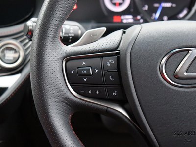 2021 Lexus LS photo 11