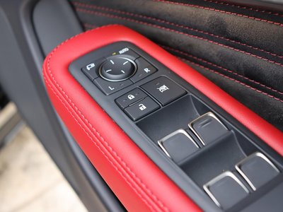 2021 Lexus LS thumbnail 20