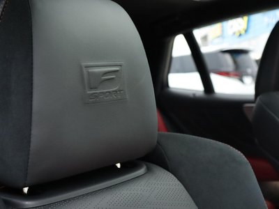 2021 Lexus LS thumbnail 24