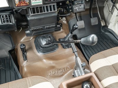 1984 Toyota LAND CRUISER 40 — миниатюра 36
