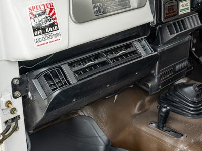 1984 Toyota LAND CRUISER 40 — миниатюра 33