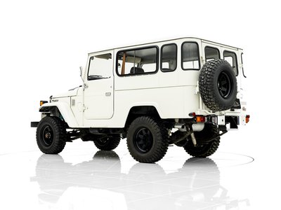 1984 Toyota LAND CRUISER 40 — миниатюра 5