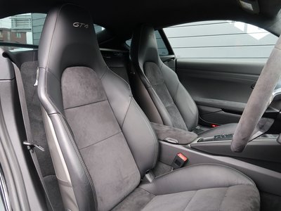 2016 Porsche CAYMAN thumbnail 28