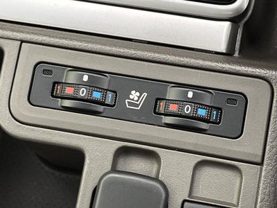 2023 Toyota LAND CRUISER PRADO 缩略图 17
