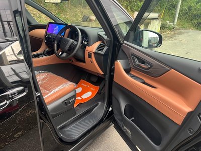 2026 Toyota VELLFIRE photo 13