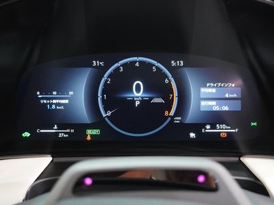 2026 Lexus LM photo 16
