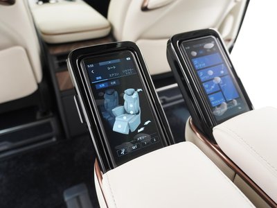 2026 Lexus LM thumbnail 43