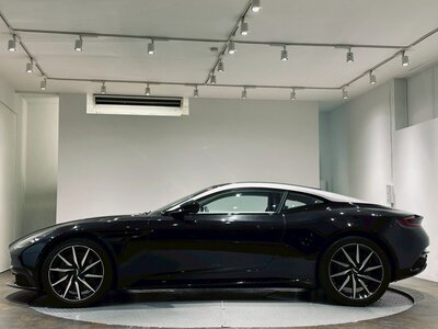 صورة مصغرة 5 لـ 2018 Aston Martin DB11