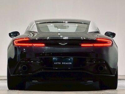 صورة مصغرة 9 لـ 2018 Aston Martin DB11