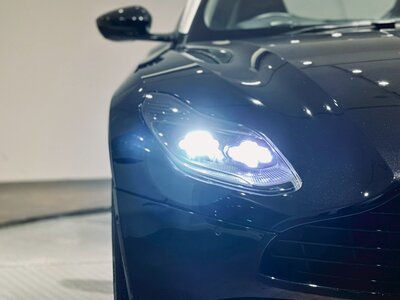 صورة مصغرة 17 لـ 2018 Aston Martin DB11