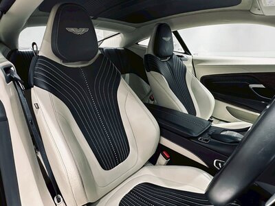 صورة مصغرة 38 لـ 2018 Aston Martin DB11