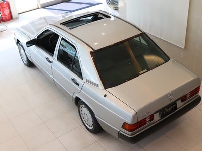 صورة 53 لـ 1992 Mercedes-BENZ 190