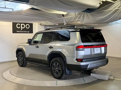 صورة مصغرة 3 لـ 2025 Lexus GX