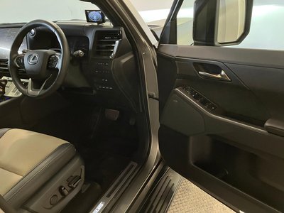 صورة مصغرة 24 لـ 2025 Lexus GX