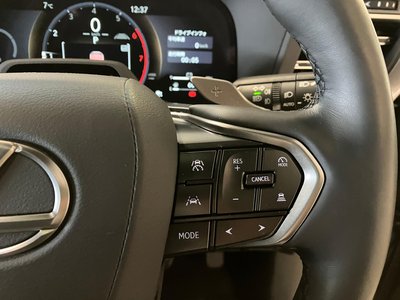 صورة مصغرة 18 لـ 2025 Lexus GX