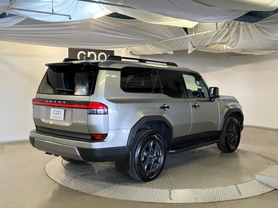 صورة مصغرة 9 لـ 2025 Lexus GX