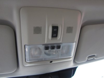 2015 LAND Rover DISCOVERY thumbnail 75