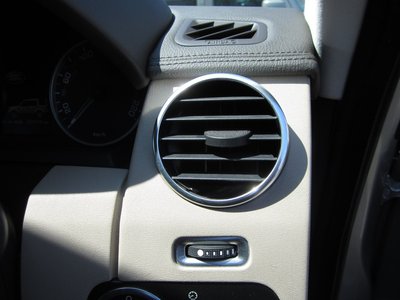 2015 LAND Rover DISCOVERY thumbnail 23