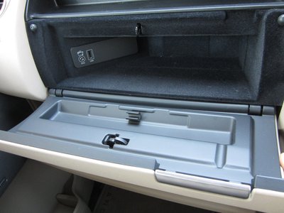 2015 LAND Rover DISCOVERY thumbnail 35