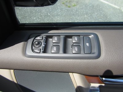 2015 LAND Rover DISCOVERY thumbnail 39