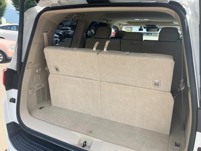 2023 Toyota LAND CRUISER 300 thumbnail 54