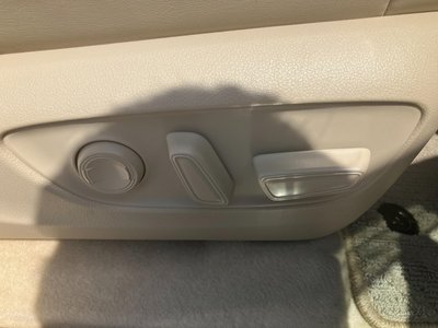 2023 Toyota LAND CRUISER 300 thumbnail 26