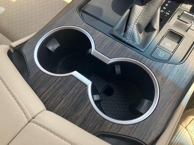 2023 Toyota LAND CRUISER 300 thumbnail 39